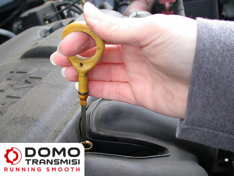 Punya Mobil Matic, Kenali Teknik Flushing Oli Matic Ini