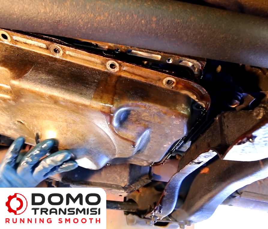 Sebab dan Akibat Oli Transmisi Mobil Matik Cepat Berkurang