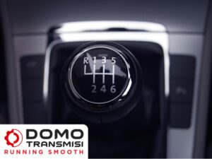 5 Tips Merawat Transmisi Mobil Manual Agar Sehat