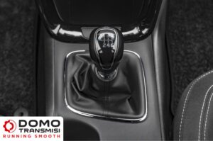 8 Penyebab Transmisi Matic Tidak Bisa Mundur & Solusinya