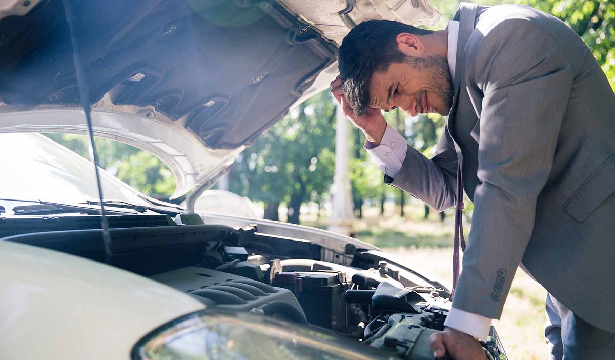 7 Penyebab Tarikan Mobil Ngempos & Cara Atasinya