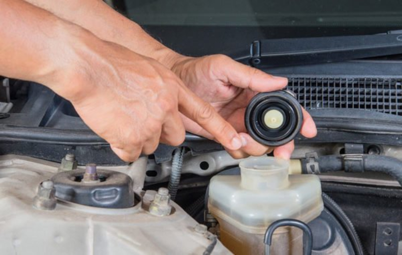 Pengecekan Transmisi Mobil