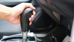 Persneling Mobil Tidak Bisa Pindah