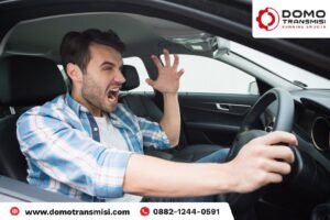 Penyebab Mobil Matic Lemot di Jalan