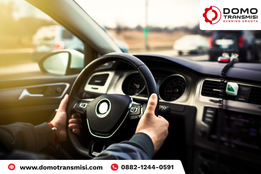 Tips Mengemudi Mobil di Malam Hari,