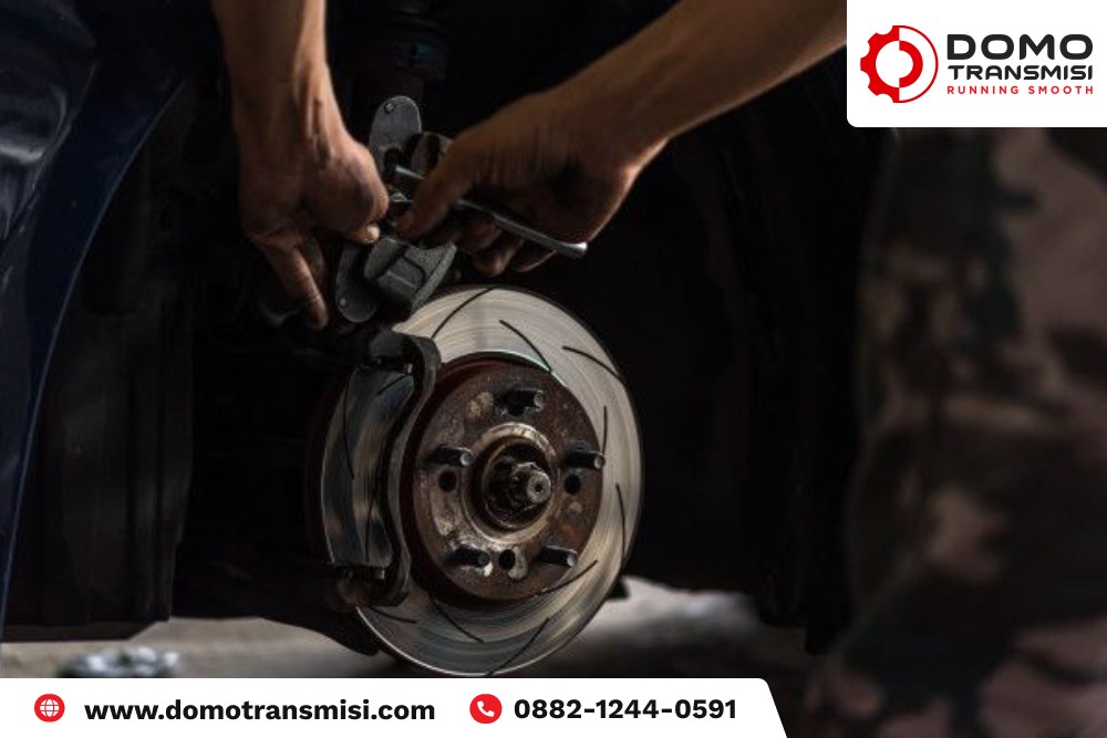 Penyebab Rem Mobil Bunyi Saat Diinjak