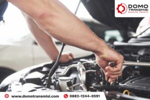 Fuel Pressure Regulator pada Mobil