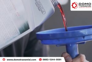 Mencampur Oli Transmisi dengan Solar