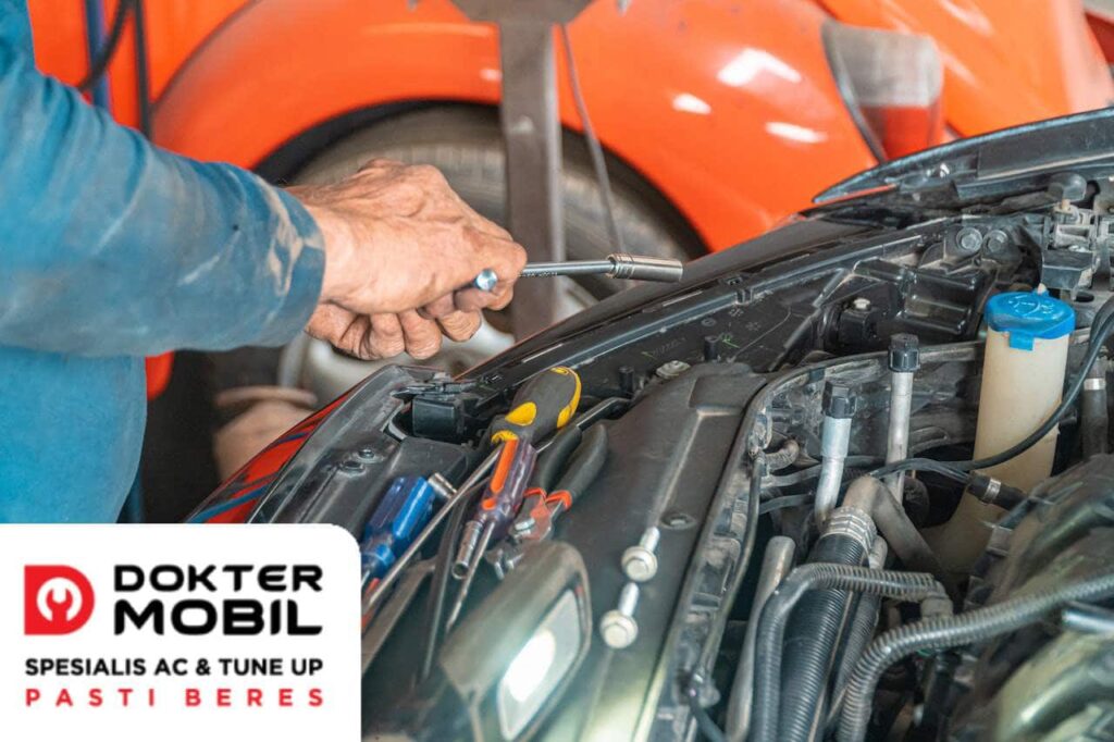 Kinerja Transmisi Menurun? Segera Jadwalkan Servis ke Bengkel Mobil Matic Mitsubishi Galant Profesional Surabaya