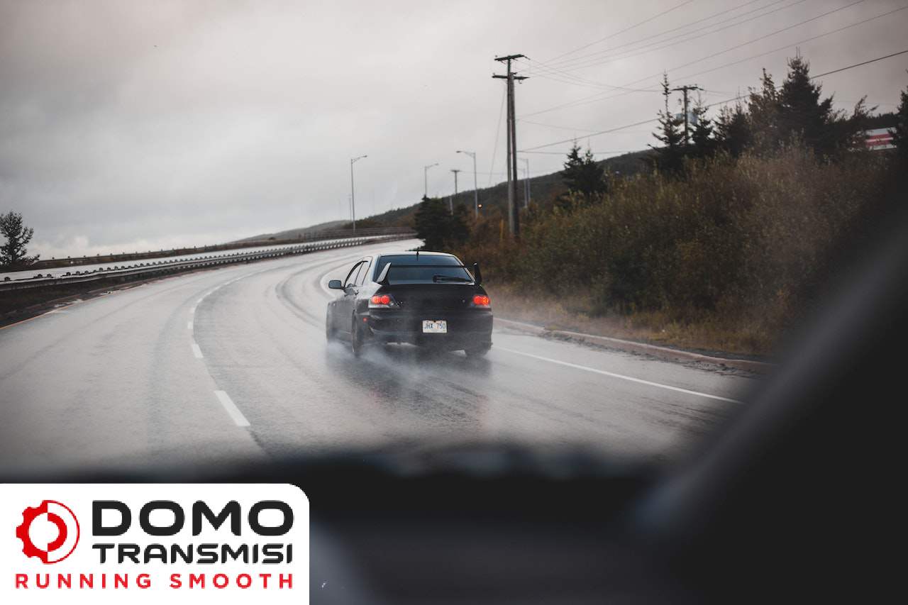 Solusi Terbaik di Bengkel Mobil Matic Daihatsu Sirion Spesialis Gearbox Bintaro