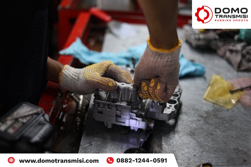 Blog 5 Ahli Overhaul Transmisi Suzuki di Kopo: Solusi Ampuh Atasi Mesin Lemah & Cepat Panas