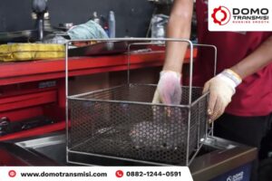Punya Masalah Transmisi? Lakukan Perbaikan di Tempat Service Daihatsu Cleaning Valve Body di Dago