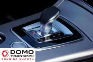 Sedang Cari Bengkel Spesialis Ganti Oli Mobil Toyota Altis di Gubeng? Simak Tips Memilih Bengkel Terbaiknya di Sini!