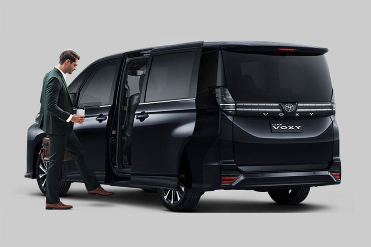 Blog 2 Sering Slip Saat Perpindahan Gigi? Cek Kondisi Oli Transmisi di Bengkel Spesialis Transmisi Mobil Matic Toyota Voxy Slip di Bandung