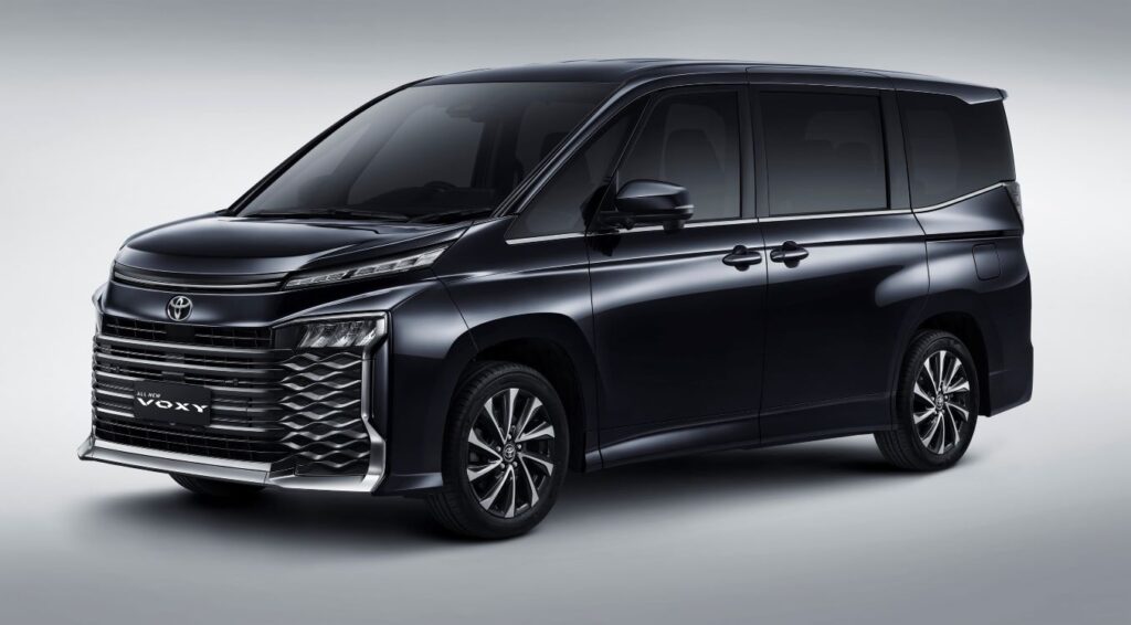 Waspadai Indikator Warning Transmisi Menyala, Penyebab Transmisi Mobil Matic Toyota Voxy Slip di Ciwidey