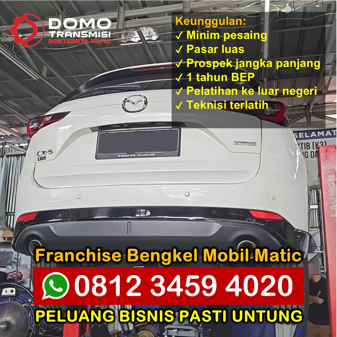 Fakta rahasia franchise cuci motor dan mobil terlaris sepanjang masa menjadi topik yang kerap diperbincangkan para pebisnis. Permintaan layanan cuci kendaraan semakin meningkat seiring padatnya aktivitas masyarakat. Faktor ini membuat franchise di bidang otomotif terus berkembang pesat dan menarik minat investor baru di berbagai kota. Tidak hanya sekadar peluang bisnis, franchise cuci motor dan mobil juga dinilai tahan krisis karena kebutuhan perawatan kendaraan selalu ada. Konsumen mencari layanan cepat, praktis, dan berkualitas. Dengan model bisnis yang teruji, franchise cuci kendaraan menawarkan keuntungan jangka panjang sekaligus menjadi solusi tepat bagi masyarakat modern. Konsep Bisnis yang Menjual Keberhasilan franchise cuci mobil tidak lepas dari konsep bisnis yang sederhana namun efektif. Pemilik waralaba biasanya menyediakan panduan lengkap, mulai dari SOP operasional, standar kebersihan, hingga pelatihan karyawan. Dengan format ini, mitra franchise bisa langsung menjalankan usaha tanpa harus memulai semuanya dari nol. Selain itu, paket investasi yang fleksibel membuat peluang usaha semakin menarik. Ada pilihan modal kecil hingga menengah dengan fasilitas berbeda sesuai kebutuhan lokasi. Konsep bisnis ini memudahkan calon pebisnis dalam menyesuaikan kemampuan finansial mereka. Dengan strategi yang matang, franchise cuci kendaraan terbukti mampu bertahan lama. Strategi Pemasaran yang Efektif Dalam dunia franchise otomotif sukses, strategi pemasaran menjadi faktor yang sangat menentukan. Banyak brand waralaba menggunakan promosi digital, mulai dari media sosial, iklan online, hingga kerja sama dengan aplikasi pemesanan layanan. Langkah ini membantu menjangkau konsumen lebih luas dan meningkatkan visibilitas merek di pasar. Selain digital, promosi lokal juga tidak kalah penting. Diskon pembukaan cabang baru, paket cuci hemat, hingga membership rutin mampu menarik perhatian masyarakat sekitar. Dengan kombinasi pemasaran yang tepat, franchise tidak hanya dikenal luas, tetapi juga dapat menjaga konsistensi pelanggan dalam jangka panjang. Inovasi Layanan Berkualitas Inovasi menjadi kunci untuk menjaga eksistensi franchise. Beberapa brand menghadirkan layanan tambahan seperti detailing interior, semir ban, hingga perlindungan cat kendaraan. Dengan layanan yang variatif, konsumen merasa lebih puas karena tidak hanya sekadar mencuci, tetapi juga merawat kendaraan mereka secara menyeluruh. Hal ini menciptakan diferensiasi dari kompetitor. Ketika pesaing hanya menawarkan cuci standar, franchise yang berinovasi bisa menarik pelanggan setia. Dengan mengutamakan kualitas layanan, kepercayaan konsumen terus meningkat. Itulah mengapa banyak franchise di bidang ini tetap terlaris meski persaingan semakin ketat dari tahun ke tahun. Teknologi Modern dalam Operasional Penggunaan teknologi modern seperti mesin hidrolik, steam jet, hingga sistem filtrasi air menjadi nilai tambah. Teknologi ini bukan hanya meningkatkan kualitas pencucian, tetapi juga mempercepat proses sehingga lebih efisien. Konsumen pun merasa puas karena kendaraan bersih dengan waktu tunggu yang lebih singkat. Selain itu, teknologi ramah lingkungan juga mulai digunakan. Air yang lebih hemat dan penggunaan bahan pembersih ramah lingkungan memberi citra positif di mata konsumen. Dengan penerapan teknologi ini, franchise usaha cuci tidak hanya menguntungkan secara finansial, tetapi juga mendukung keberlanjutan lingkungan. Membangun Loyalitas Pelanggan Loyalitas pelanggan menjadi fondasi kuat dalam bisnis franchise. Program keanggotaan dengan sistem poin atau potongan harga khusus memberi alasan bagi konsumen untuk kembali. Dengan sistem ini, hubungan jangka panjang antara pemilik franchise dan pelanggan dapat terjalin dengan lebih baik. Keuntungan lainnya, loyalitas pelanggan menciptakan promosi organik. Konsumen yang puas biasanya merekomendasikan layanan kepada orang lain. Word of mouth terbukti masih efektif dalam mendatangkan pelanggan baru. Hal ini memperkuat posisi franchise cuci motor dan mobil sebagai bisnis yang terlaris sepanjang masa. Modal dan Keuntungan Terukur Salah satu rahasia utama mengapa franchise ini diminati adalah karena modal dan keuntungan yang bisa dihitung dengan jelas. Biaya investasi awal mencakup peralatan, pelatihan, serta branding. Dengan manajemen yang baik, mitra franchise bisa balik modal dalam waktu relatif singkat, bahkan kurang dari dua tahun. Selain itu, margin keuntungan dalam bisnis franchise cuci terbilang stabil. Setiap kendaraan yang masuk memberikan pendapatan rutin. Apalagi jika franchise berada di lokasi strategis seperti dekat perumahan atau perkantoran. Potensi konsumen yang besar memastikan keberlanjutan usaha ini di berbagai kondisi pasar. Pesan Akhir untuk Pebisnis Baru Rahasia keberhasilan franchise cuci motor dan mobil adalah kombinasi antara konsep bisnis yang teruji, strategi pemasaran efektif, serta layanan konsisten. Bagi Anda yang ingin memulai usaha, memilih brand terpercaya adalah langkah awal yang tidak boleh diabaikan. Dengan mitra tepat, potensi keuntungan semakin terbuka lebar. Namun, jangan lupa untuk selalu melakukan riset sebelum bergabung. Setiap lokasi memiliki karakteristik pasar berbeda yang harus dipahami. Franchise yang sukses di satu daerah belum tentu berhasil di tempat lain. Dengan persiapan matang, Anda bisa menikmati hasil dari bisnis otomotif yang terus diminati masyarakat.